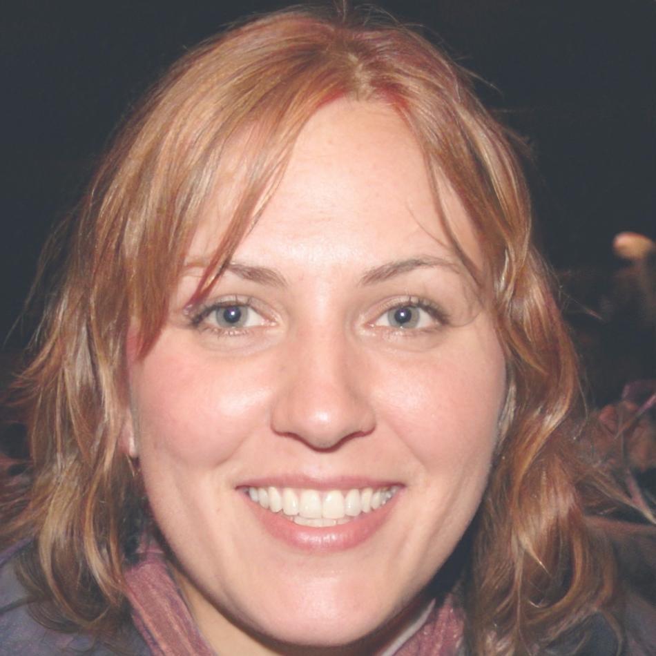 Portrait de Sophie Martin, experte en gestion financière personnelle
